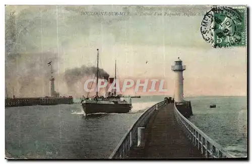 Cartes postales Boulogne Sur Mer Entree d un Paquebot Anglais Bateau Phare