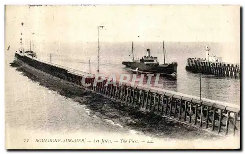 Ansichtskarte AK Boulogne Sur Mer Les Jetees Bateau