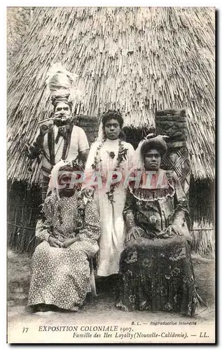 Cartes postales Paris Palais Exposition Coloniale Famille des Iles Loyalty Nouvelle Caledonie TOP