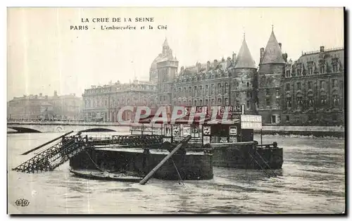 Cartes postales La Crue de la Seine Paris L embarcadere et la Cite