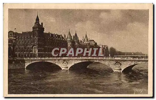 Cartes postales Paris En Flanant Le Palais de Justice et le Pont au Change