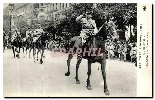 Ansichtskarte AK Les Fetes De La Victoire A Paris 14 juillet 1919 Le defile Le general Mangin Militaria