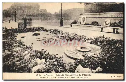 Ansichtskarte AK Paris Arc de Triomphe de l Etoile Tombe du soldat inconnu et flamme du souvenir Militaria