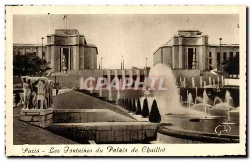 VINTAGE POSTCARD Paris Fountains of the Palate of Chaillot�