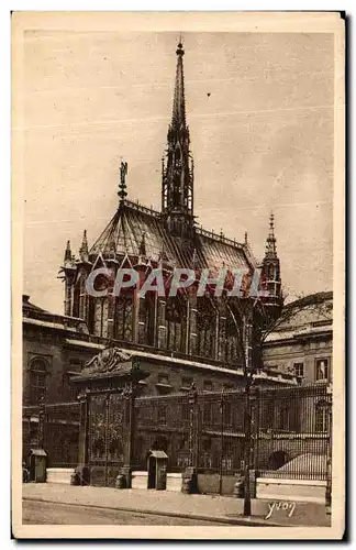 Cartes postales Paris Les Fontaines La Sainte Chapelle et la Grille du Palais de Justice The Holy Chapel