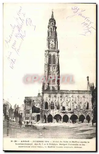 Ansichtskarte AK Arras Guerre Hotel de Ville et Boffroi Militaria