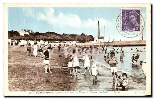 Cartes postales Saint Nazaire La Plage a l heure du bain