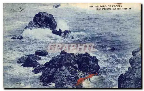 Cartes postales Au Bord de L Ocean mer d ecume sur les Rochers