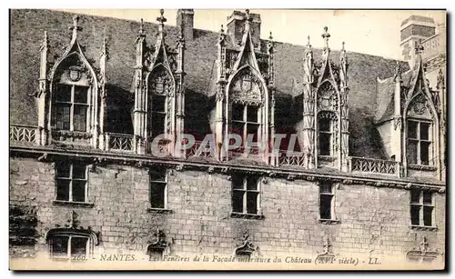 Ansichtskarte AK Nantes Les Fenetres de la Facade interieure du chateau