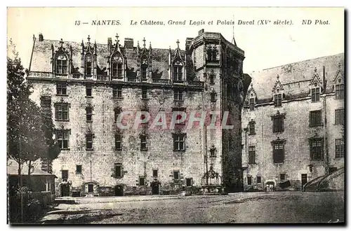 Ansichtskarte AK Nantes Le Chateau Grand Logis et palais Ducal