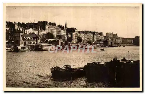 Cartes postales Nantes Le Port Chalands et Vedettes Bateaux