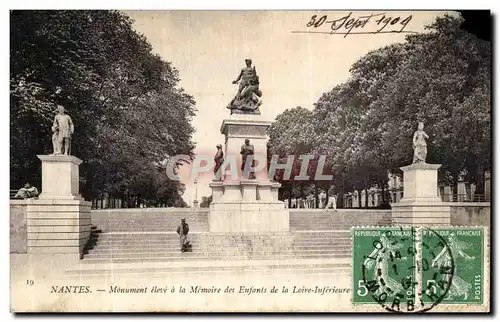 Cartes postales Nantes Monument a la Memoire des enfants de la Loire inferieure