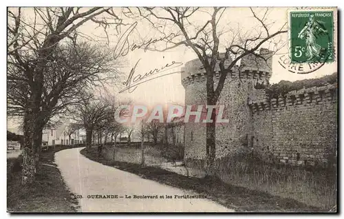 Cartes postales Guerande Le Boulevard et Les Fortifications