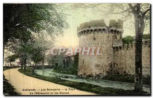 Ansichtskarte AK Guerande Les Remparts La Tour De L Abreuvoir et les Douves