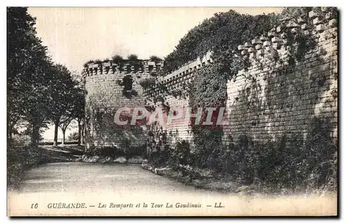 Cartes postales Guerande Les Remparts et La Tour La Gaudinais