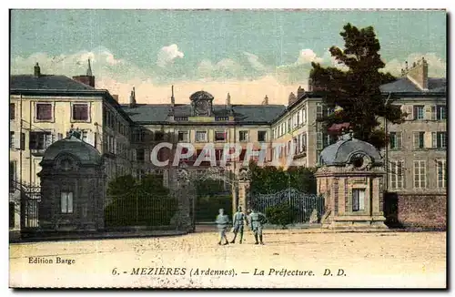 Cartes postales Mezieres La Prefecture Soldats Militaria