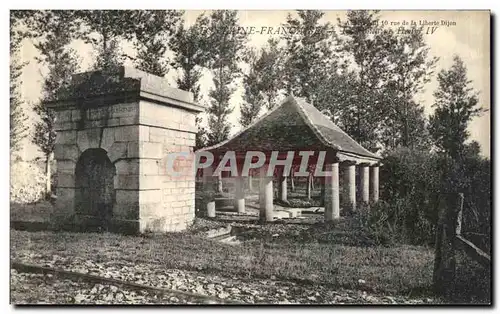 Cartes postales Fontaine Francaise Le pavillon Henri IV