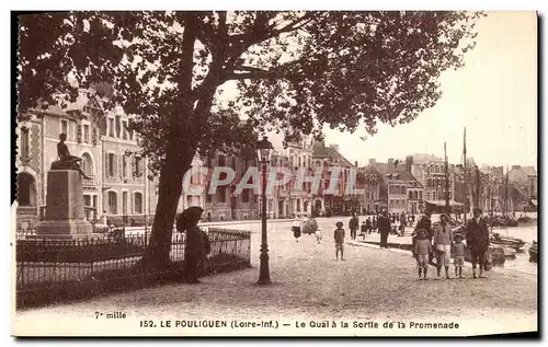 Ansichtskarte AK Le Pouliguen Le Quai a La Sortie de la Promenade