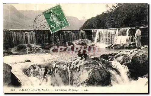 Cartes postales Vallee Des Banges La Cascade de Bauge Personnages