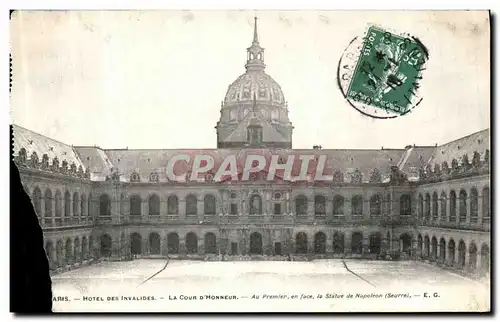 Cartes postales Paris L Hotel des Invalides La Cour D Honneur