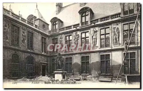 Cartes postales Paris Musee Carnavalet Cour Interieure