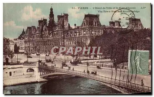 Cartes postales Paris L hotel de Ville et le Pont d Arcole