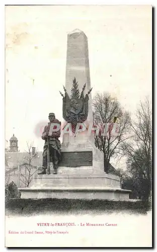 Cartes postales Vitry le Francois Le Monument Carnot Militaria