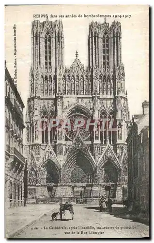 Cartes postales Reims Dans Ses Annees de Bombardement Militaria