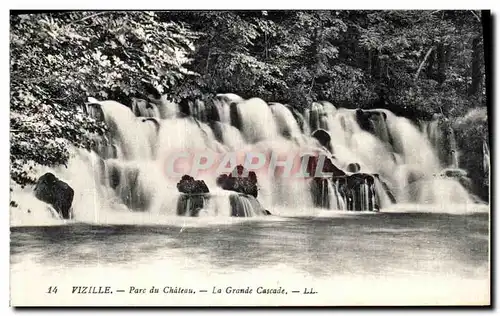 Ansichtskarte AK Vizille Parc du Chateau La Grande Cascade