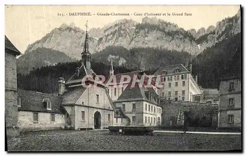 Cartes postales Dauphine Couvent de la Grande Chartreuse Cour d Honneur et le Grand Som