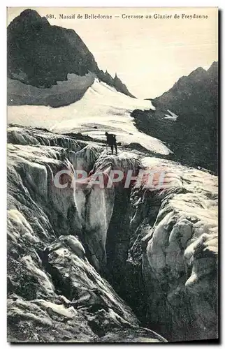 Ansichtskarte AK Dauphine Massif de Belledonne Crevasse au glacier de Freydanne