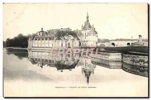 Cartes postales Chantilly Facade du Petit chateau