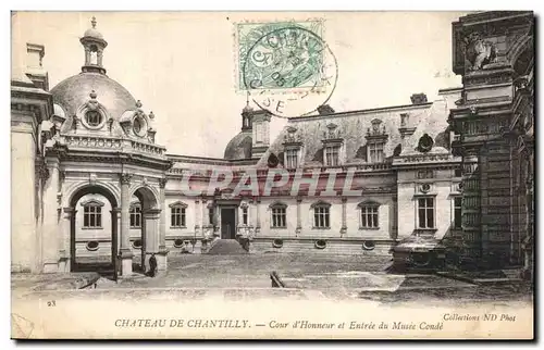 Ansichtskarte AK Chateau de Chantilly Cour d Honneuret entree du msee Conde