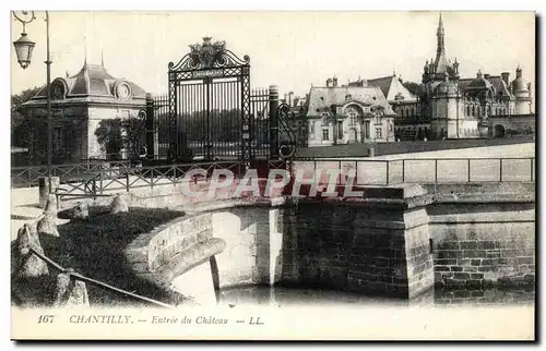 Cartes postales Chantilly Entree du Chateau