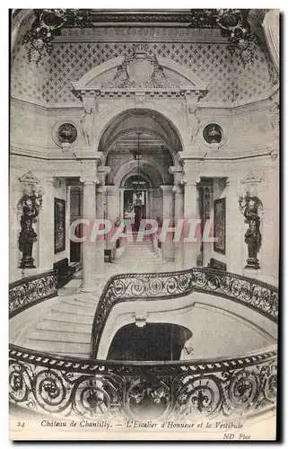 Cartes postales Chateau de Chantilly L Escalier d honneur et le vestibule