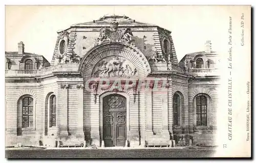 Cartes postales Chantille Chateau Les Ecuries Porte d honneur