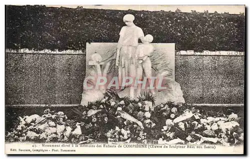 Cartes postales Monument eleve a la Memoire des Enfants de Compiegne Militaria