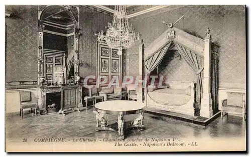 Ansichtskarte AK Compiegne Le Chateau Chambre a Coucher de Napoleon 1er