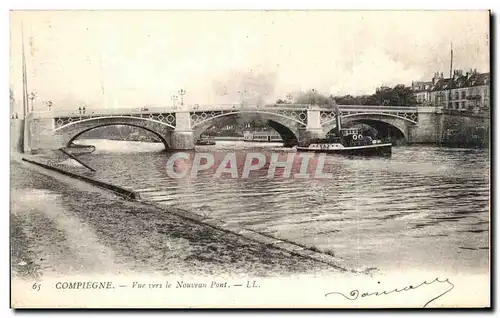 Ansichtskarte AK Compiegne Vue Le nouveau pont Bateau