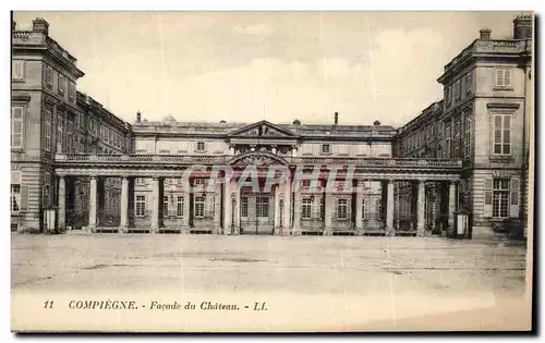 Ansichtskarte AK Compiegne Facade du Chateau