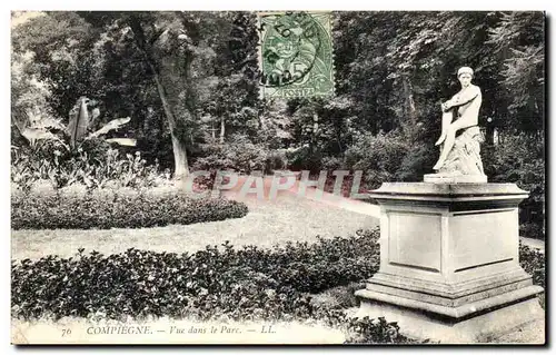 Ansichtskarte AK Compiegne Vue Dans le parc