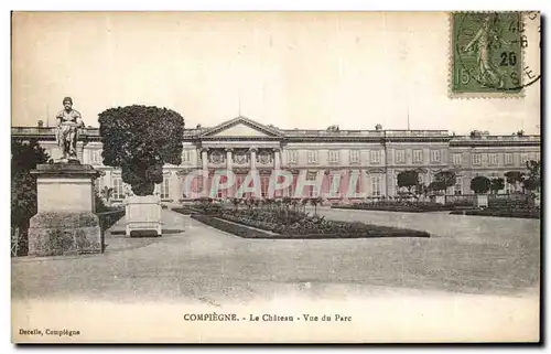 Ansichtskarte AK Compiegne Le Chateau Vue du parc