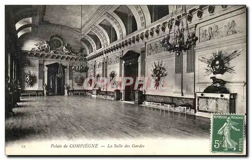 Ansichtskarte AK Palais de Compiegne La Salle des Gardes