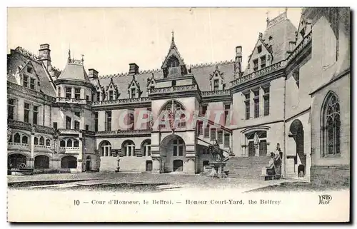 Cartes postales Cour d Honneur le Beffroi