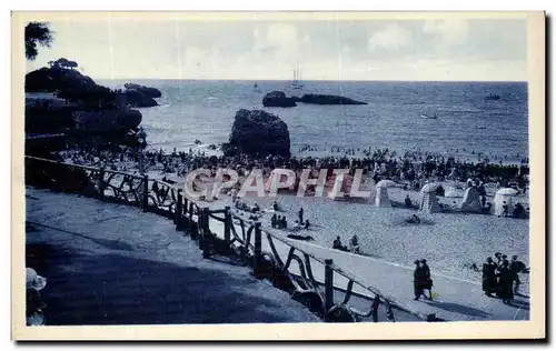 Ansichtskarte AK Biarritz Les Rochers de La Grande Plage