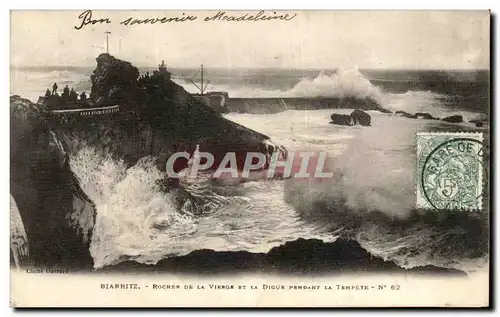 Cartes postales Biarritz Rocher De La Vierge Et La Digue Pendant la tempete