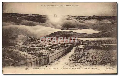 Cartes postales Puy De Dome Sommet du Coucher de Soleil Sur Mer De Nanges