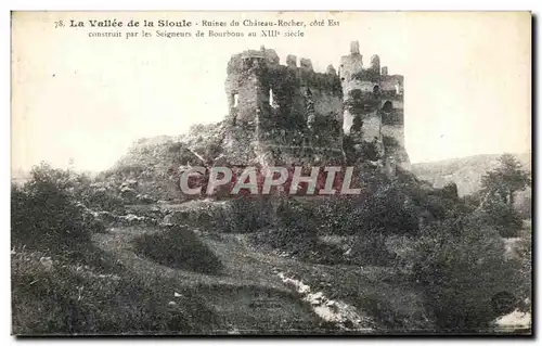 Cartes postales La Vallee de La Sioule Ruines du Chateau Rocher