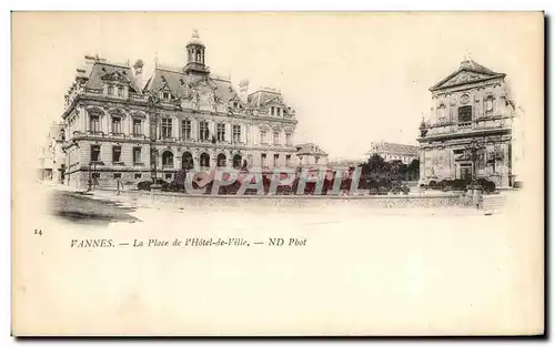 Cartes postales Vannes La Place de L Hotel de Ville