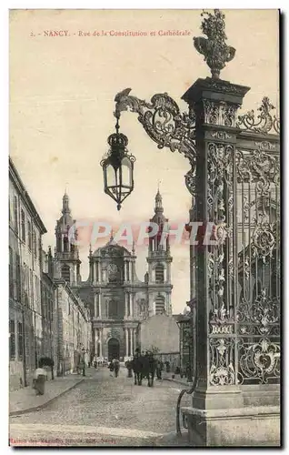 Cartes postales Nancy Rue de la Constitution et Cathedrale